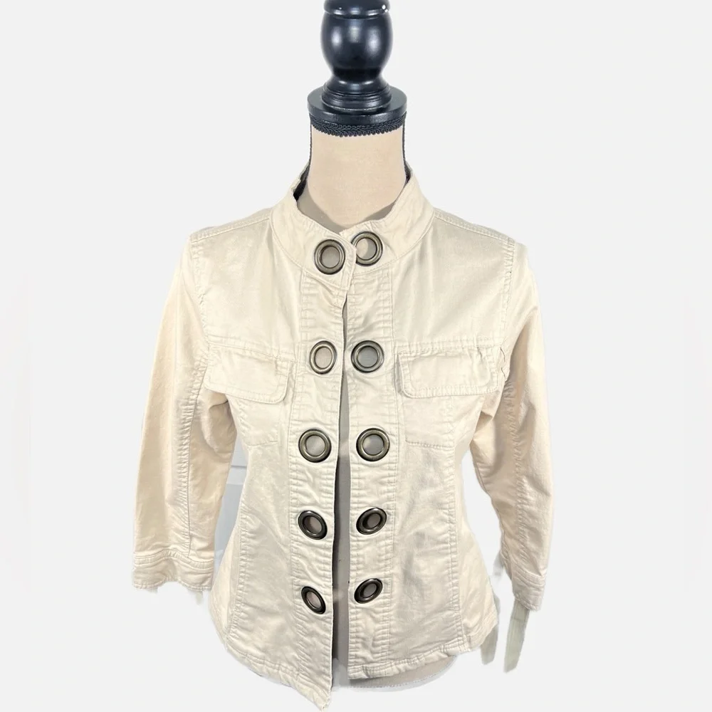 AMX Military Style Beige Ecru Cropped Jacket Grommets Womens size Small Petite